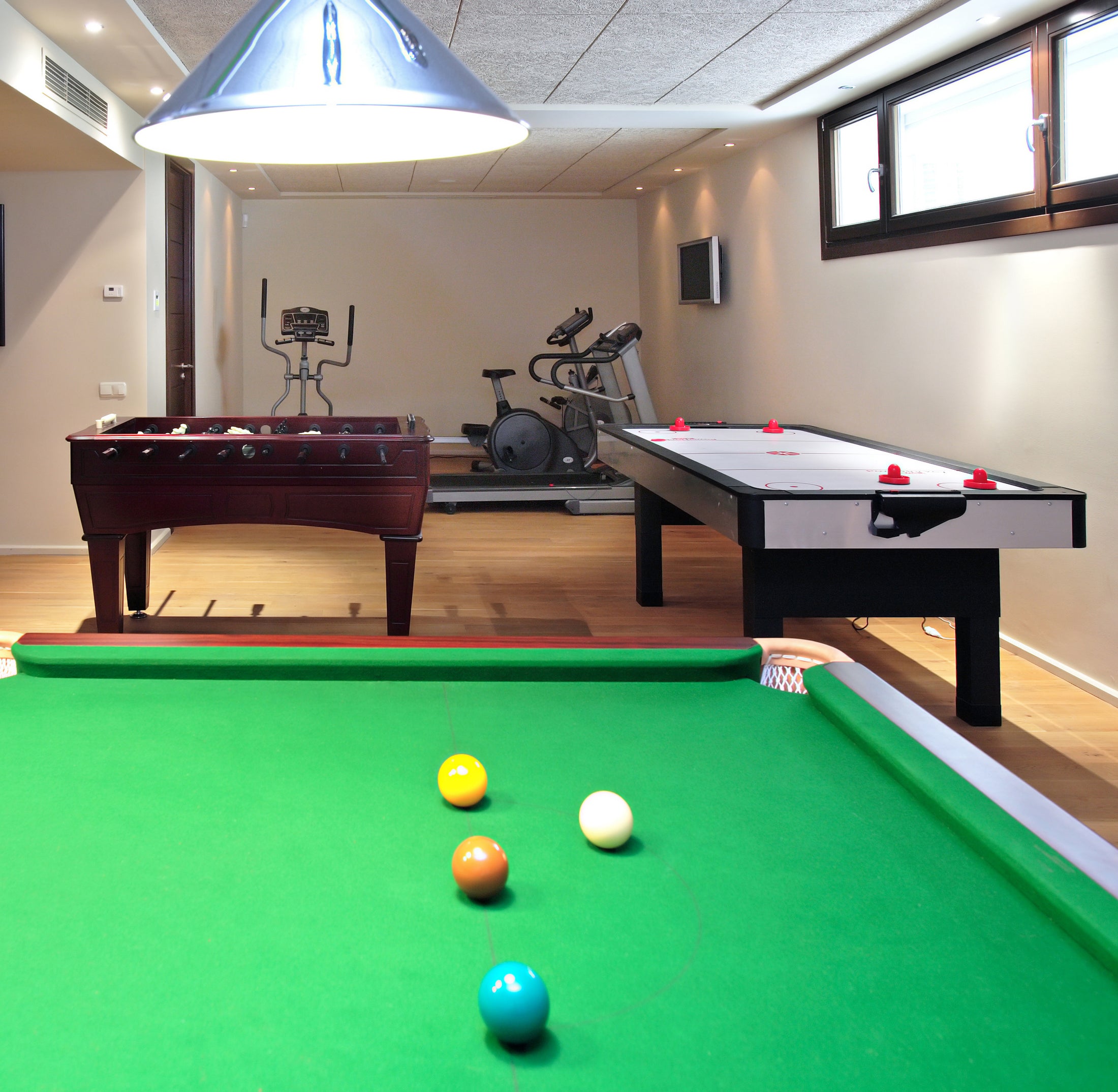 top-7-game-room-ideas-for-small-rooms-gaming-blaze